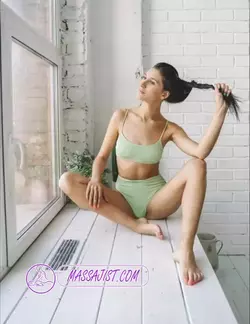 Массаж Москва, Работник салона: Массажистка Александра, 25, Эротический массаж