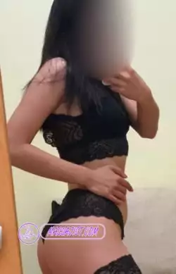 Массаж Екатеринбург, Частный прием: Массажистка Алсу, 21, Эротический массаж
